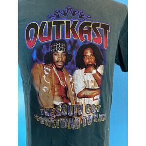 NWOT High Schoolers OUTKAST Graphic 100% Distressed Cotton Band Tee T-Shirt M
